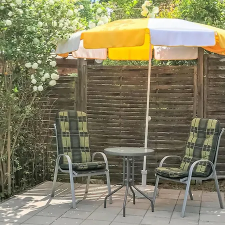 Ferienhaus Aaskuhle X Ferienhaus Schwarz (Mecklenburgische Seenplatte)